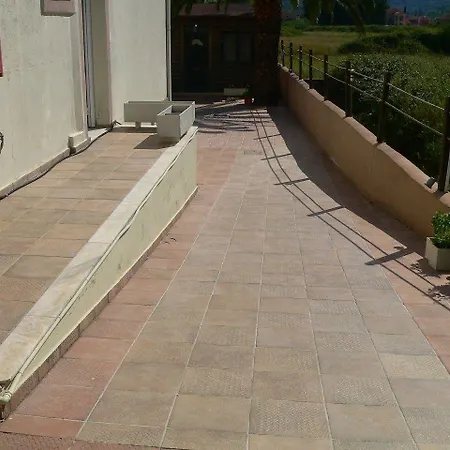 Corfu Aparthotel 3*